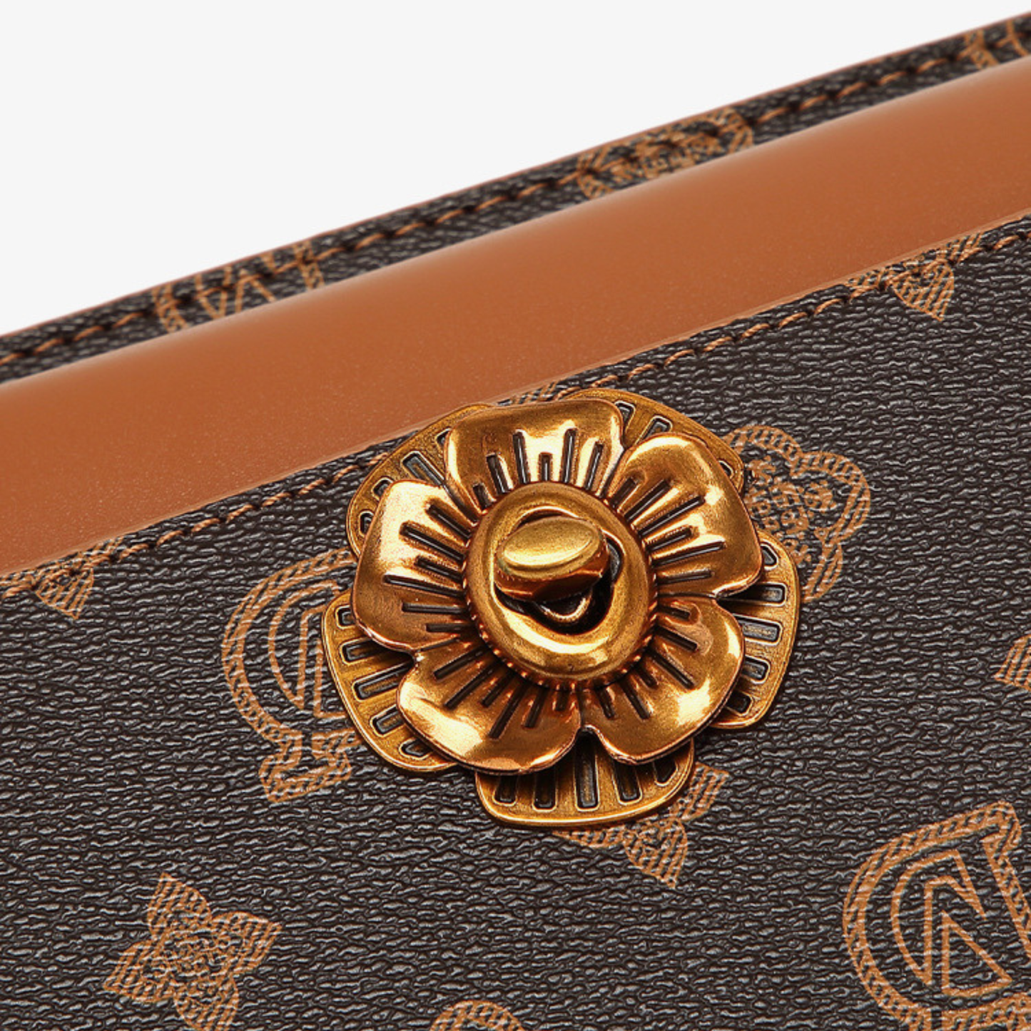 Grace Lumière Handbag
