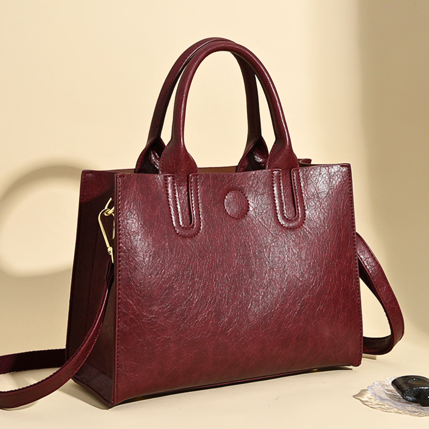 Madeleine Classique Handbag