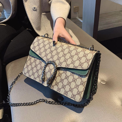 Élégance de Minuit Handbag