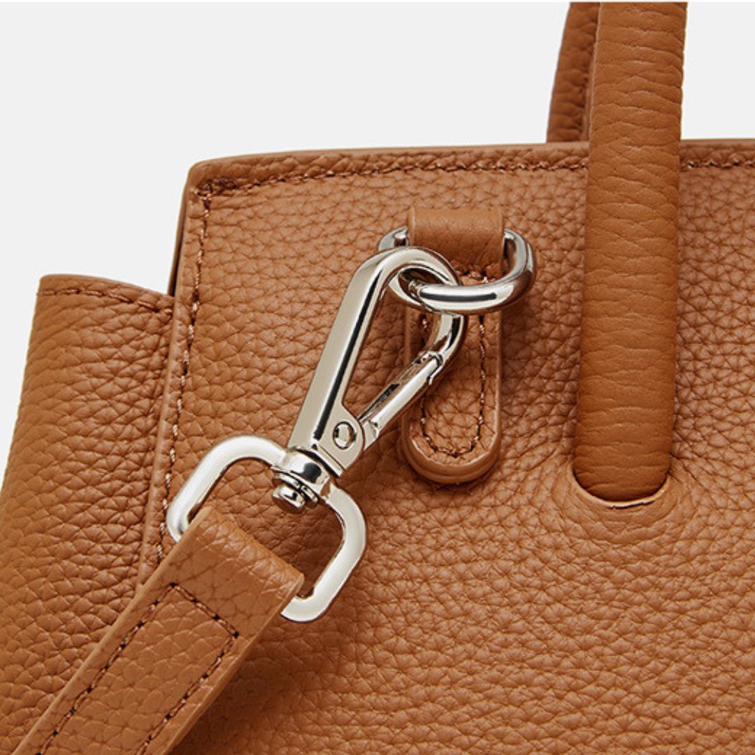 Regal Étoile Handbag