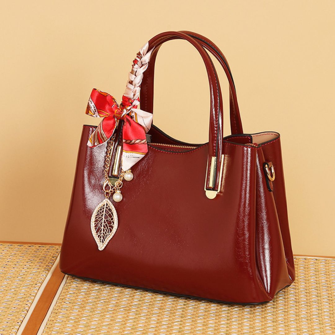 Windsor Pearl Handbag