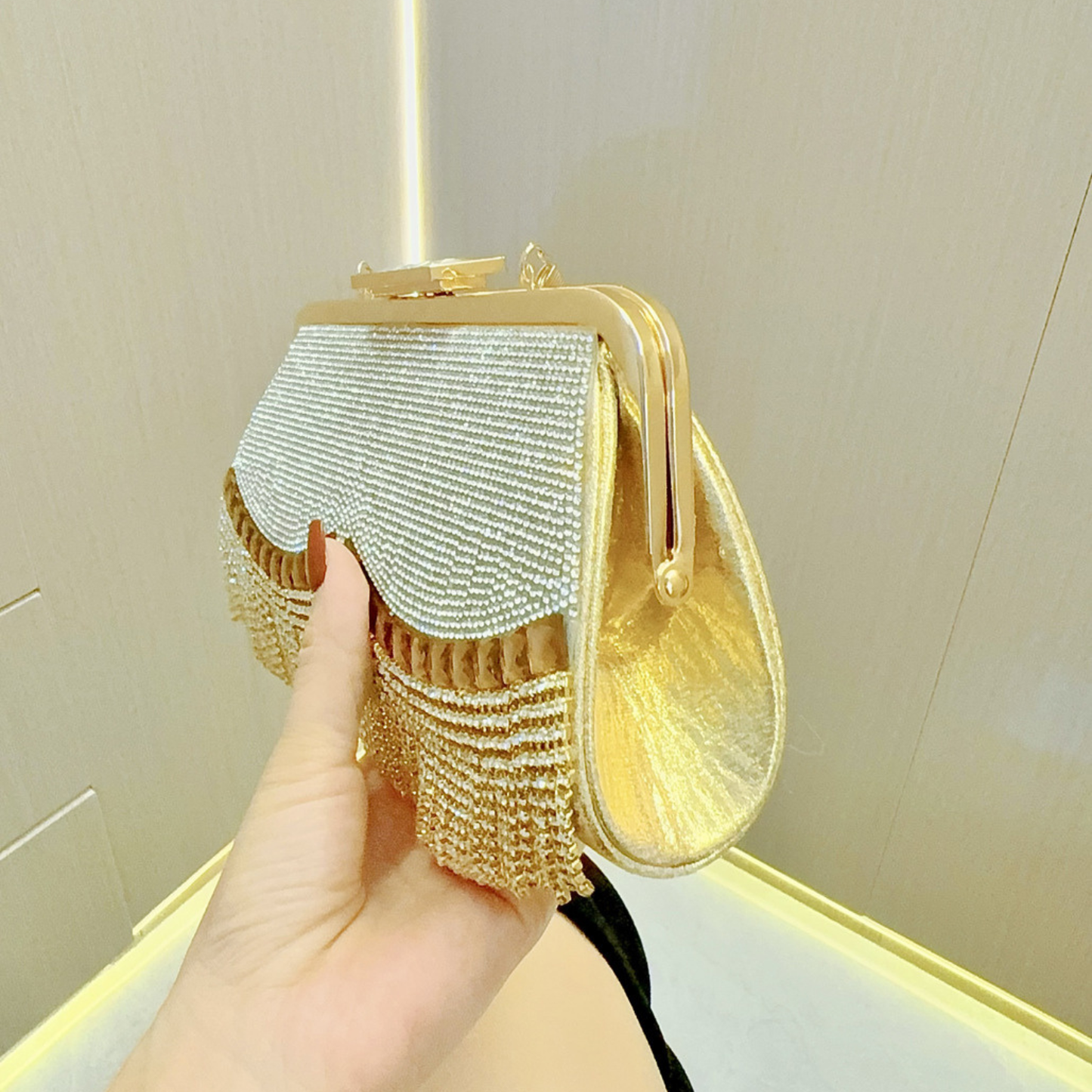 Victoire Royale Handbag