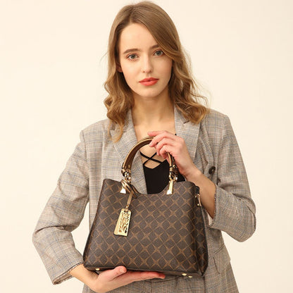 Éclat Secret Handbag