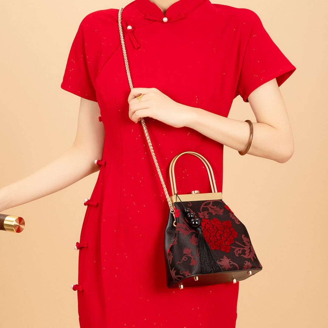 Élégance Souveraine Handbag