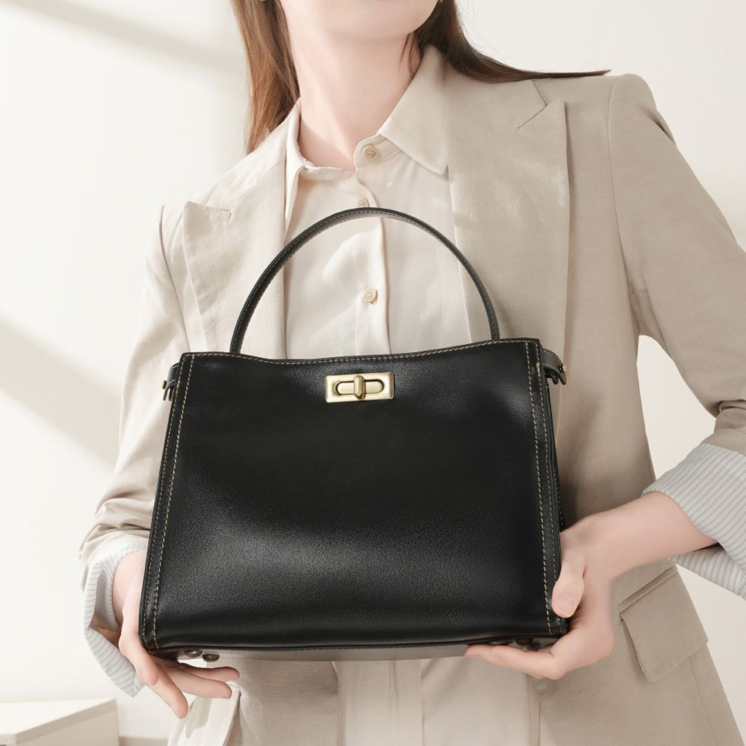 Crimson Grace Handbag