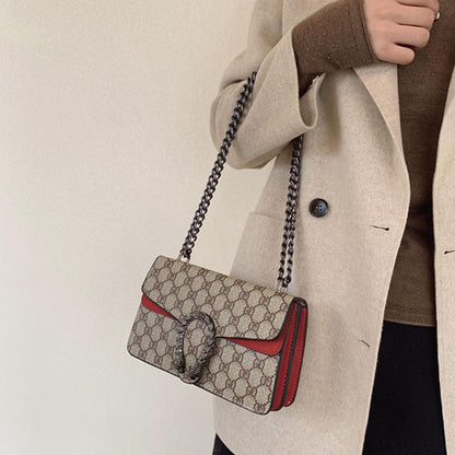 Élégance de Minuit Handbag