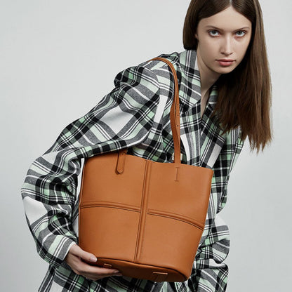 Monarch Dusk Handbag