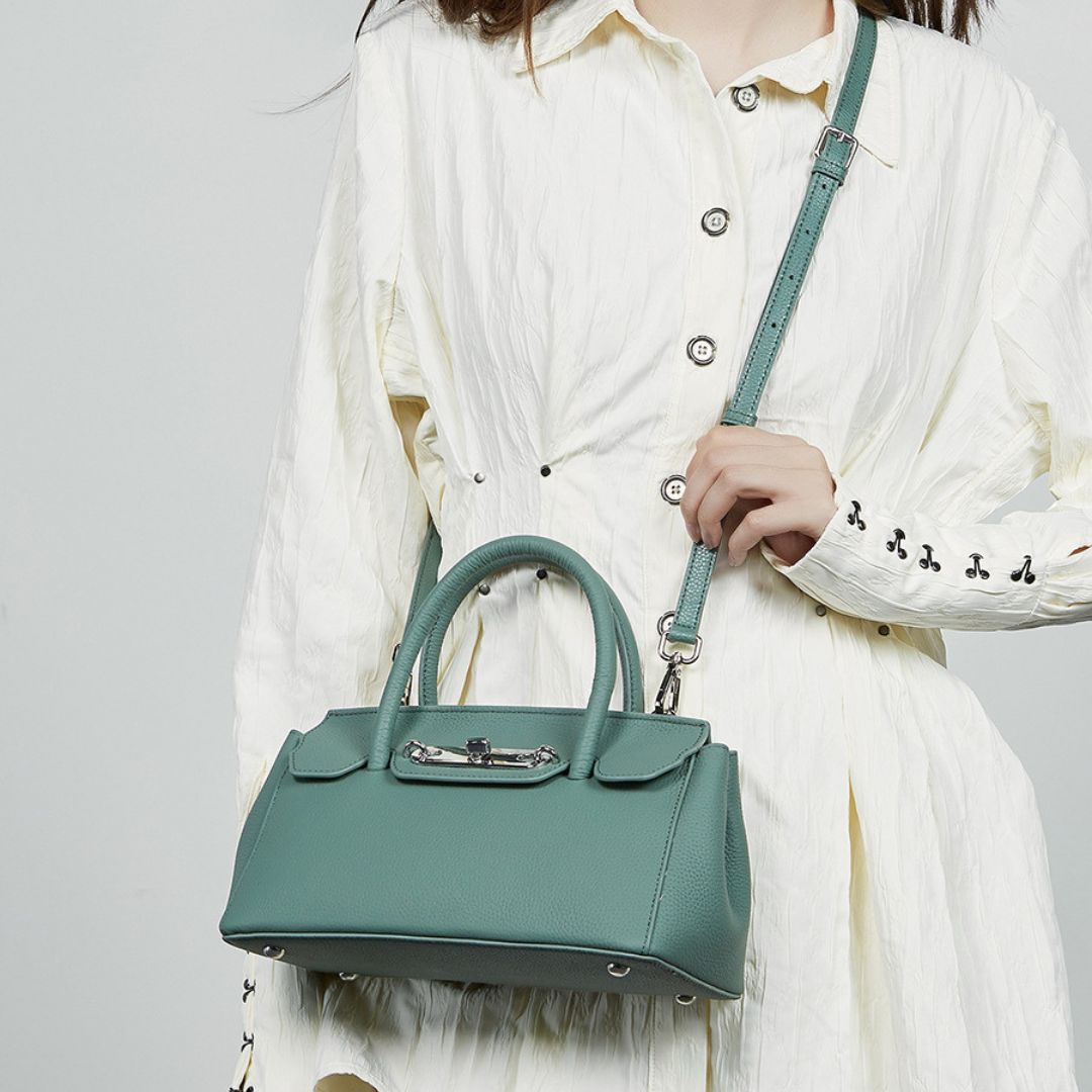 Regal Étoile Handbag