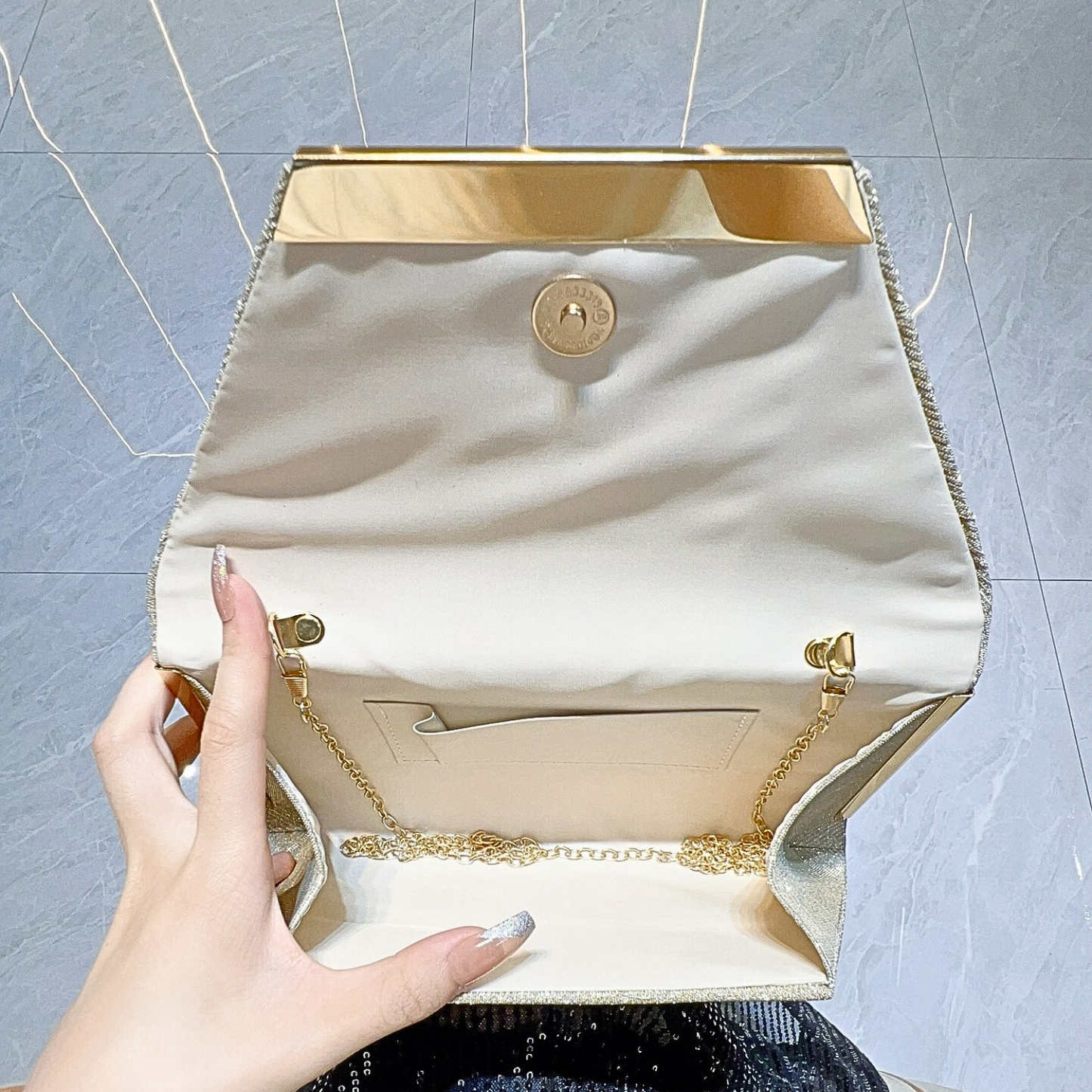 Geneviève Luxe Handbag