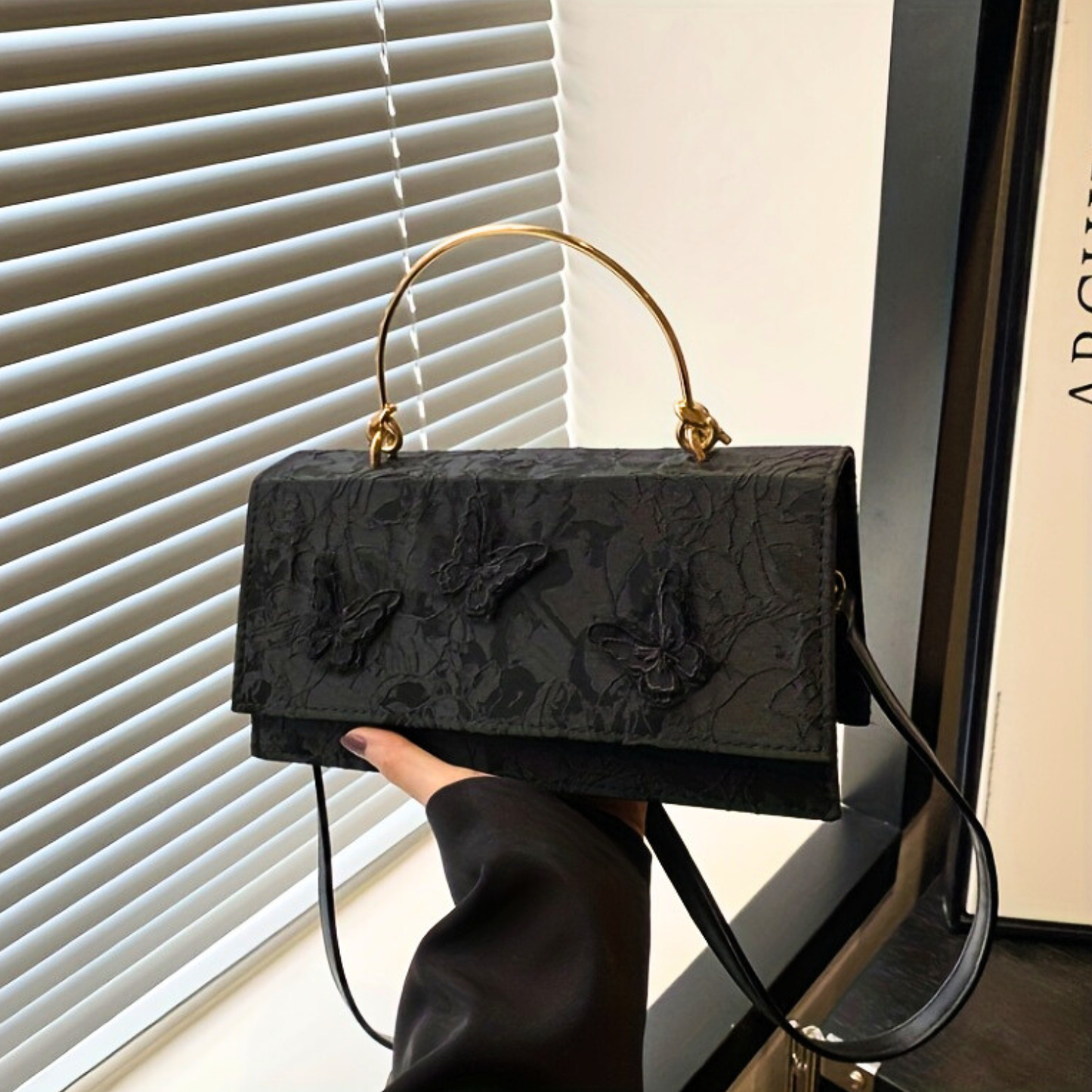Valentine Héritage Handbag