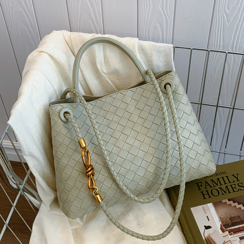 Ambrosia Court Handbag