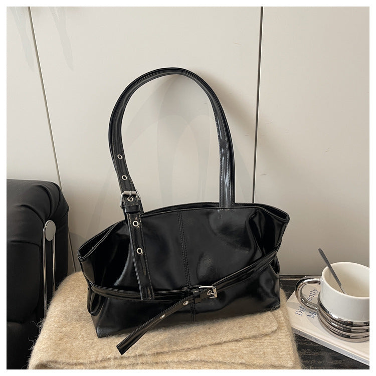 Amour Tressé Handbag