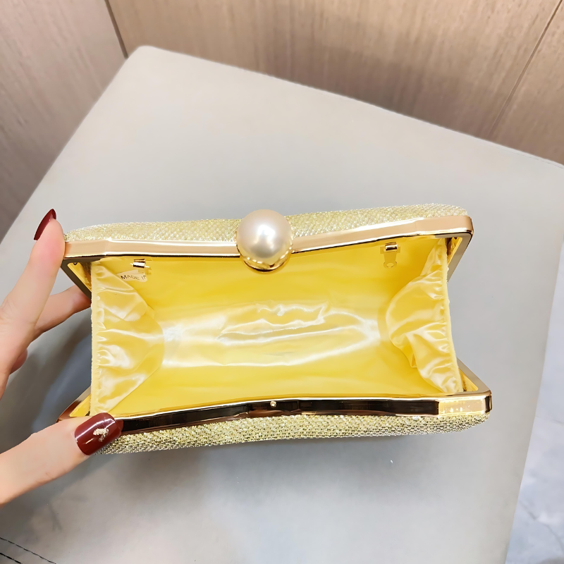 Ivy Diamond Clutch Bag