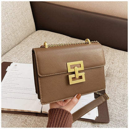 Quintessa Shoulder Bag