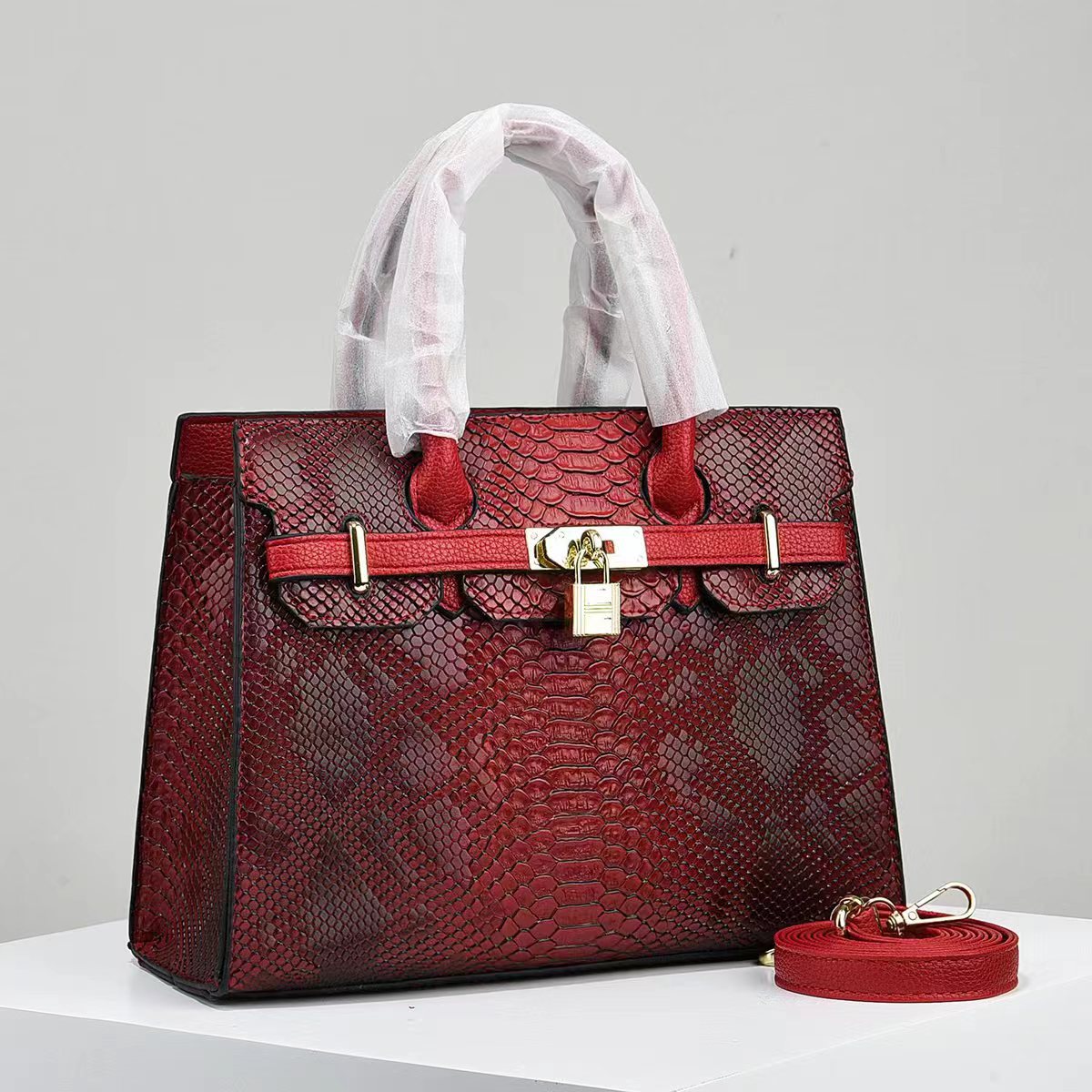 Aura Velvet Handbag