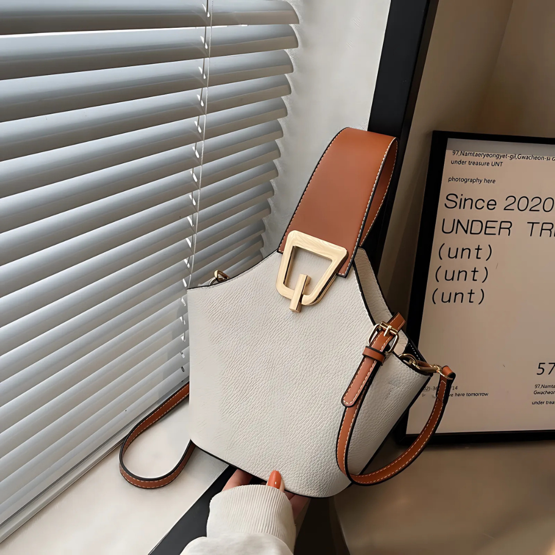 Divine Pearl Handbag