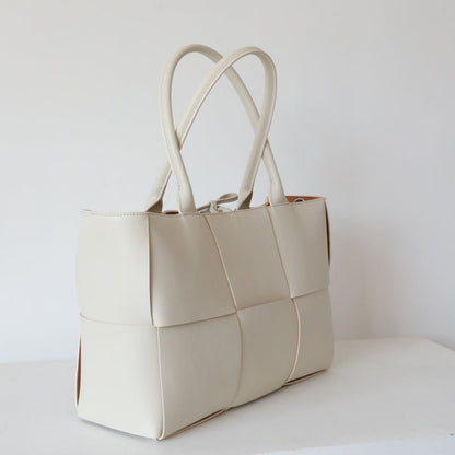 Zarah Tote Bag