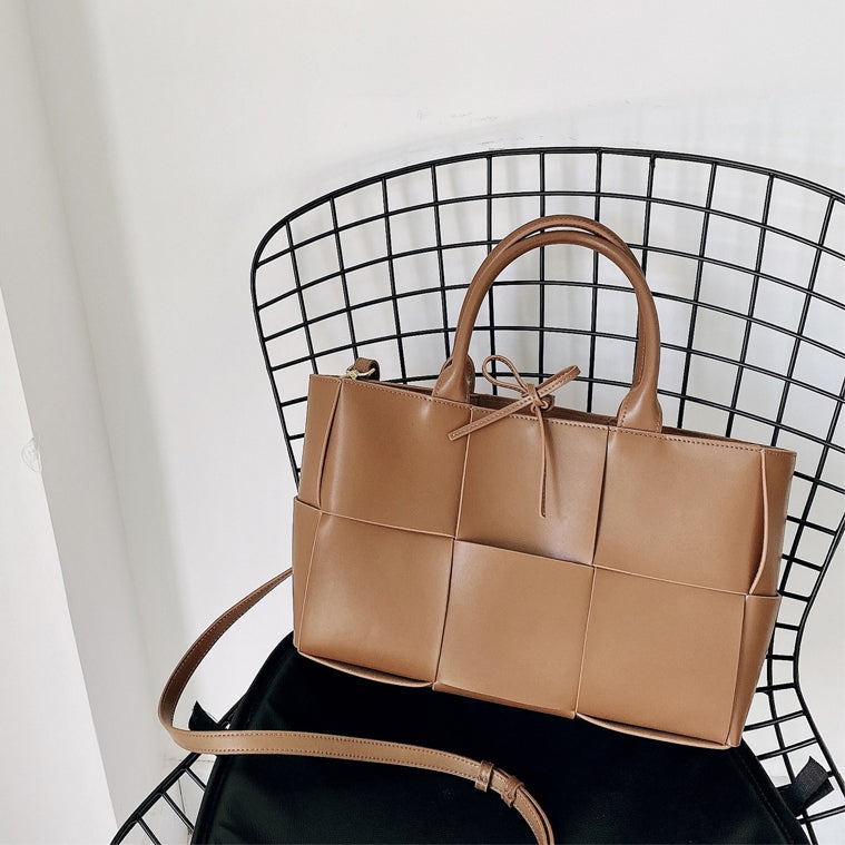 Zarah Tote Bag