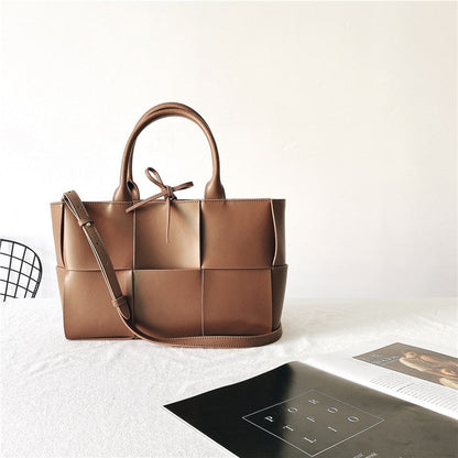 Zarah Tote Bag